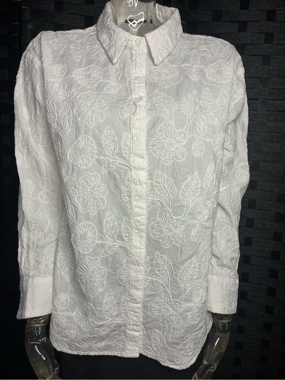 T Tahari White Embroidered Button-Down Shirt